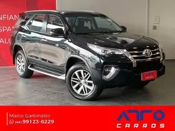 Toyota Hilux SW4