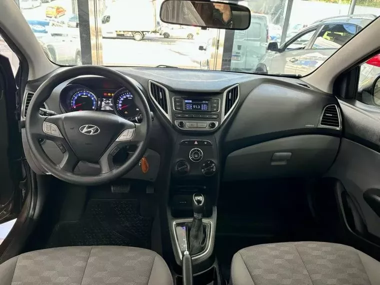 Hyundai HB20S Cinza 17