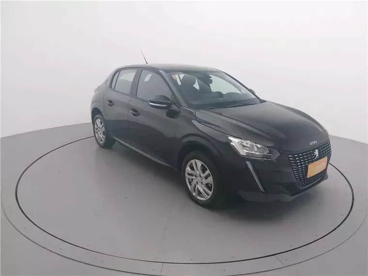 Peugeot 208 Preto 6