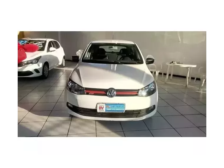 Volkswagen Gol Branco 1