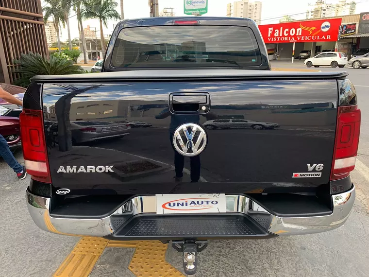 Volkswagen Amarok Preto 34