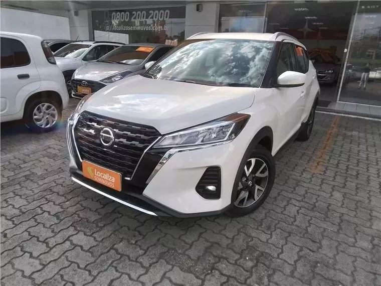 Nissan Kicks Branco 3