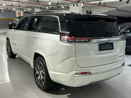 Jeep Commander