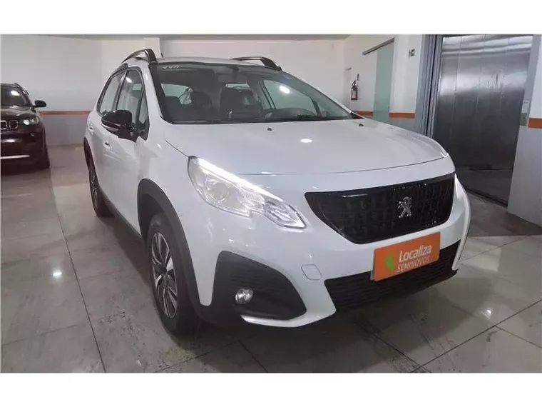 Peugeot 2008 Branco 7