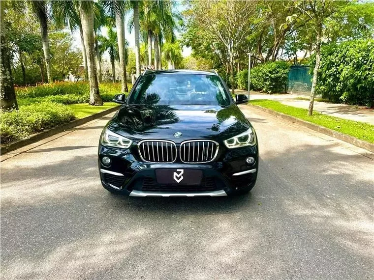 BMW X1 Preto 1