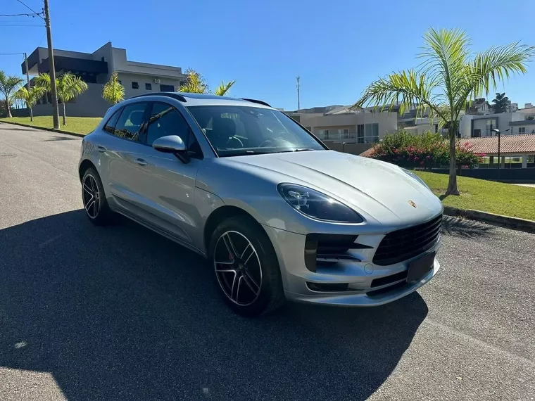 Porsche Macan Prata 3