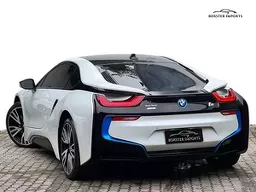 i8