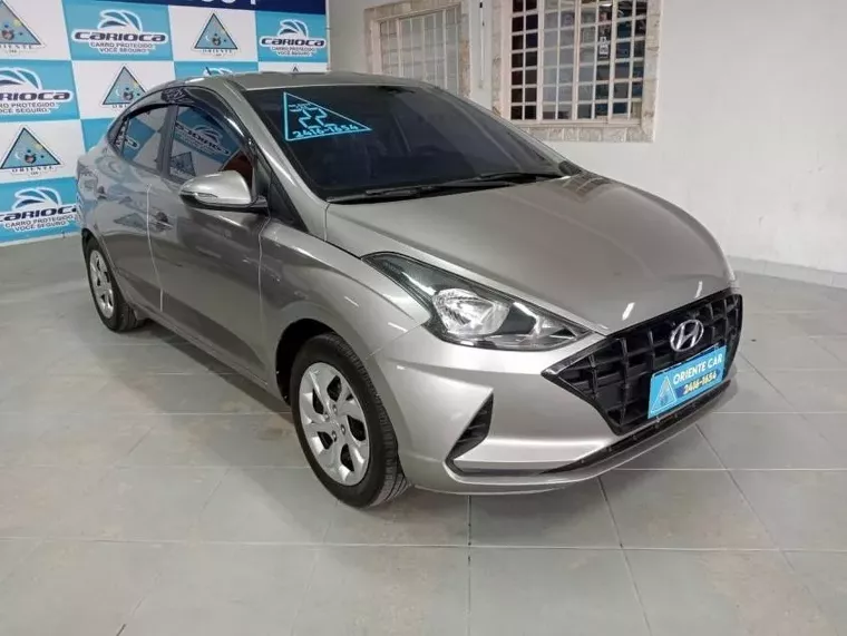 Hyundai HB20S Prata 4