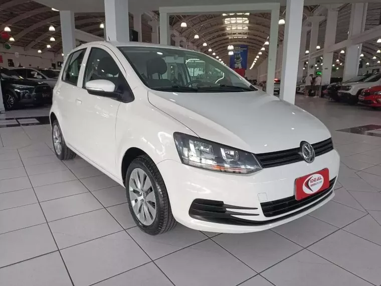 Volkswagen Fox Branco 15