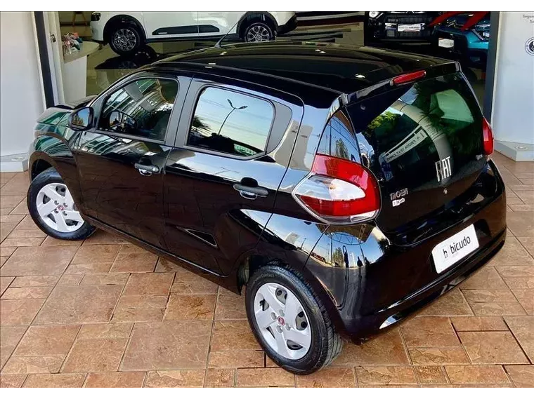 Fiat Mobi Preto 3