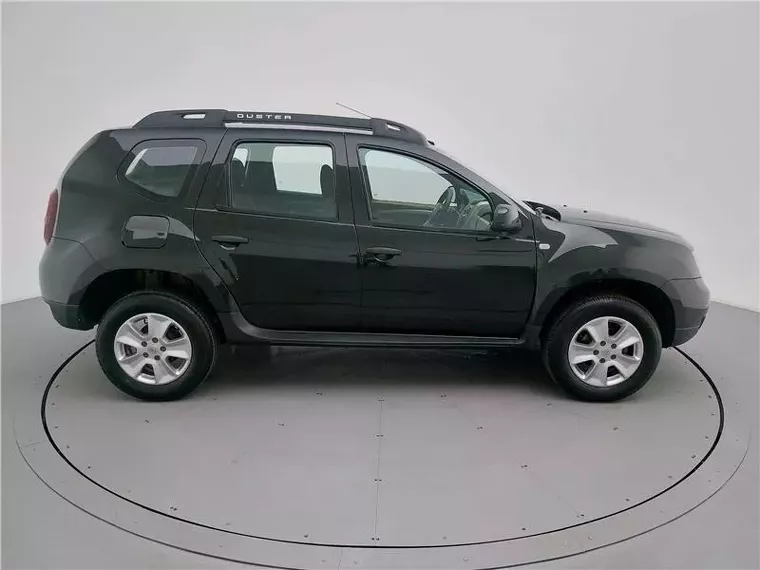 Renault Duster Preto 8