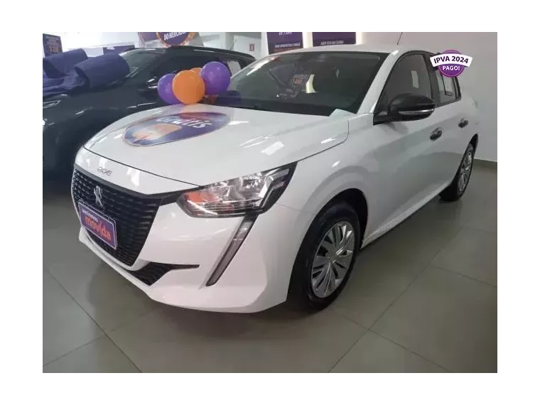 Peugeot 208 Branco 6