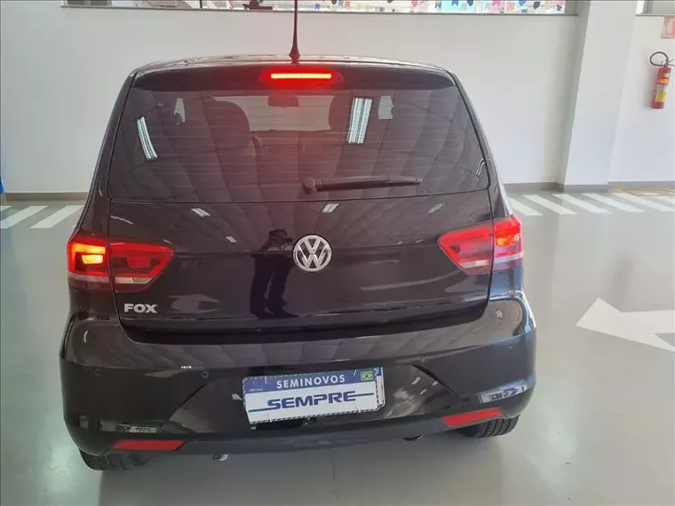 Volkswagen Fox Preto 10