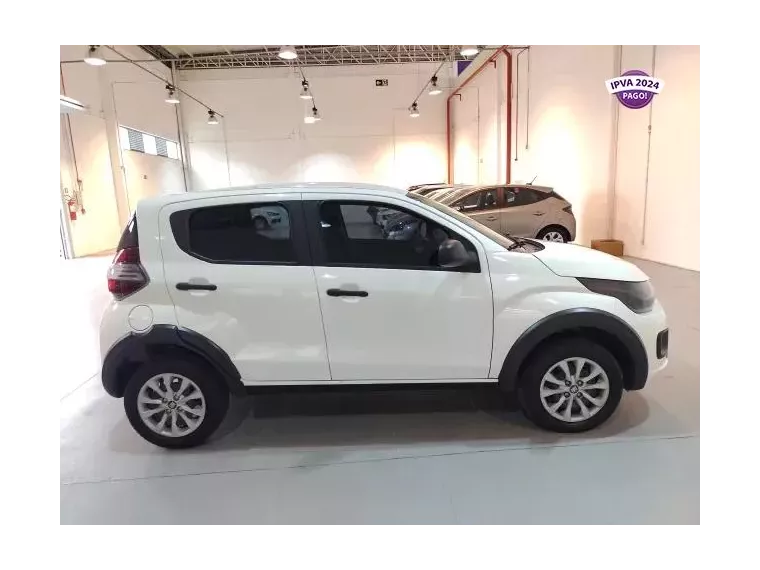 Fiat Mobi Branco 7