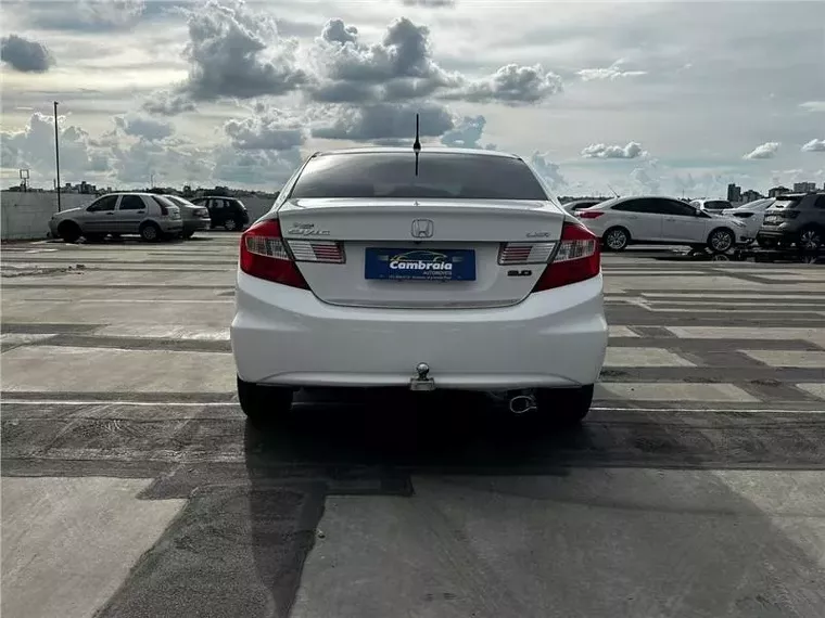 Honda Civic Branco 3