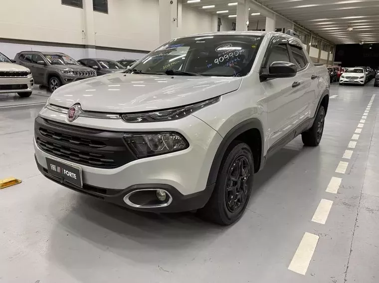 Fiat Toro Prata 4