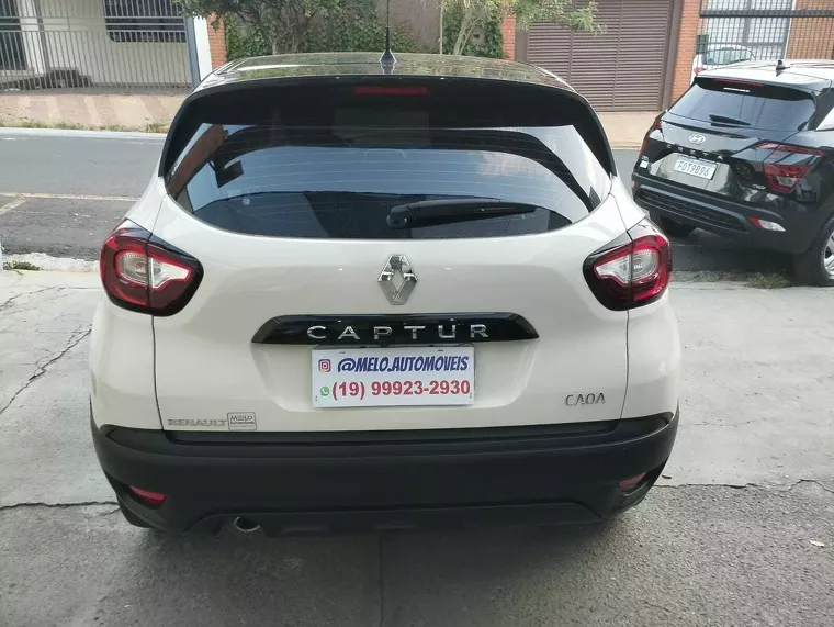 Renault Captur Bege 8