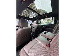Jeep Commander