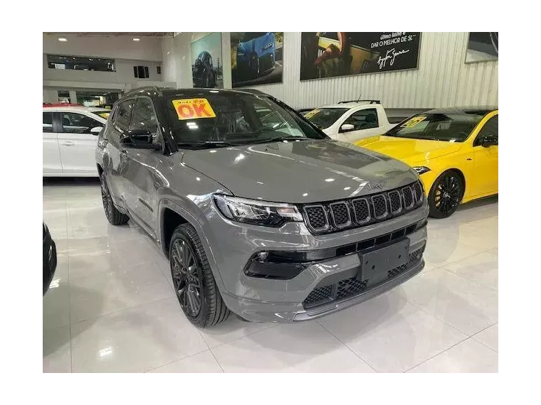 Jeep Compass Cinza 4