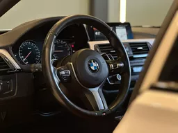 BMW 328i