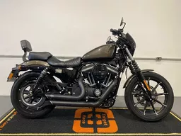 Sportster 883