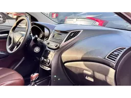 Hyundai HB20X