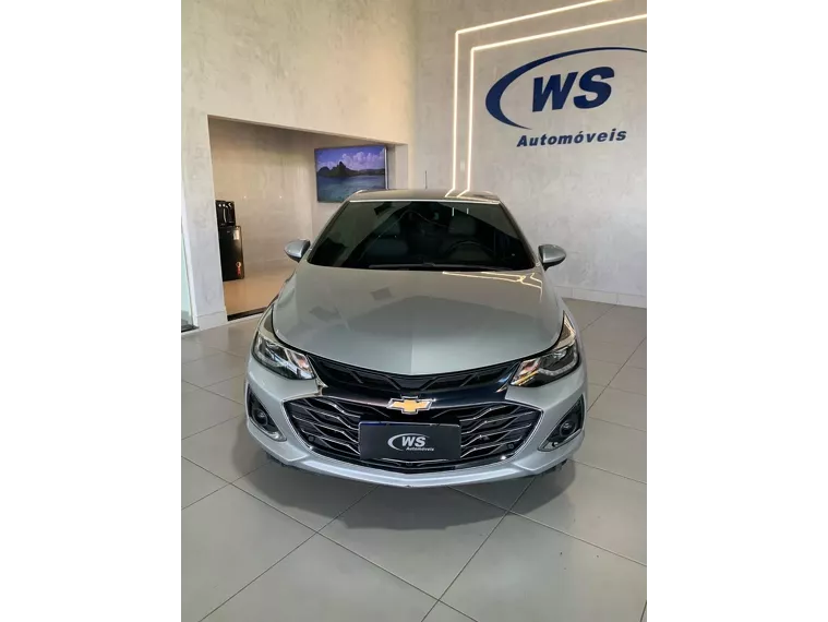 Chevrolet Cruze Prata 19