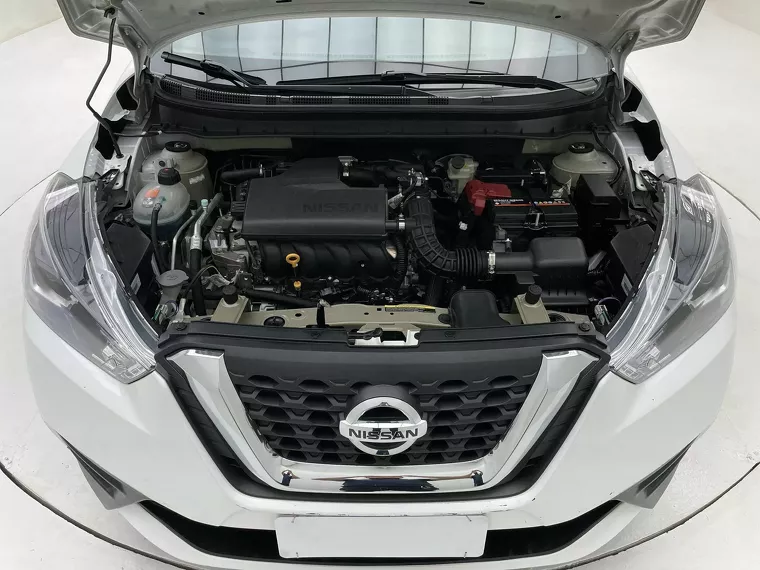 Nissan Kicks Branco 8