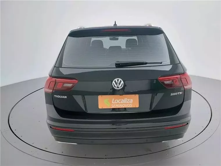 Volkswagen Tiguan Preto 11