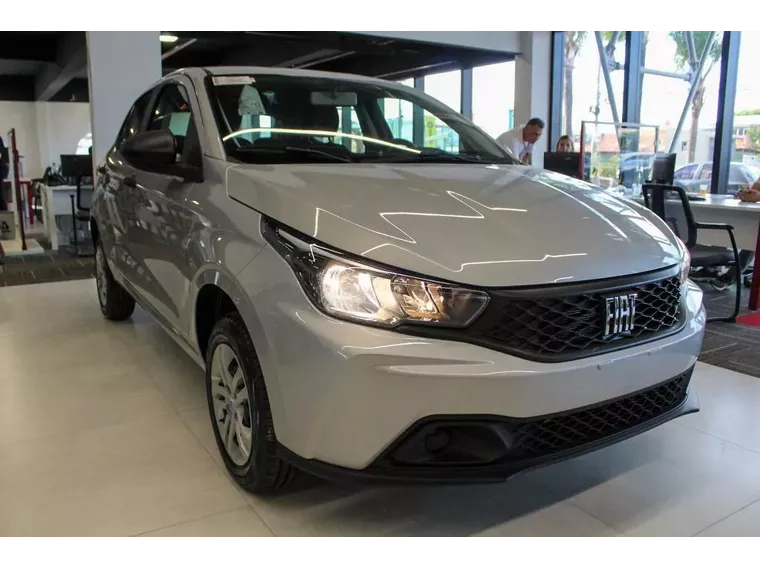 Fiat Argo Prata 5