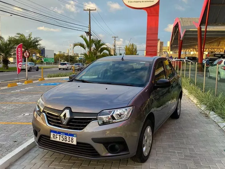 Renault Logan Cinza 7