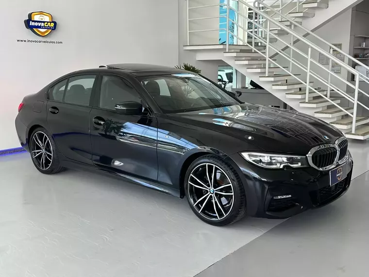 BMW 320i Preto 15