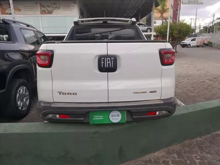 Fiat Toro Branco 2