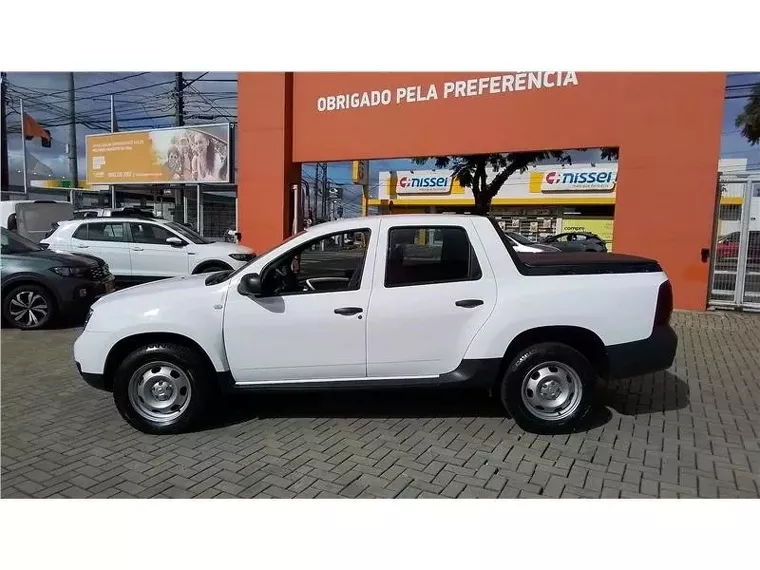 Renault Duster Oroch Branco 8