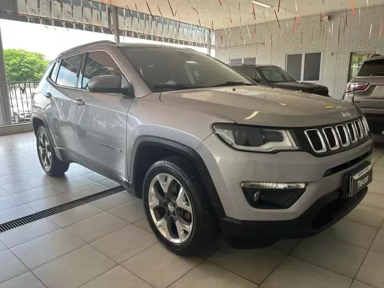 Jeep Compass Prata 14