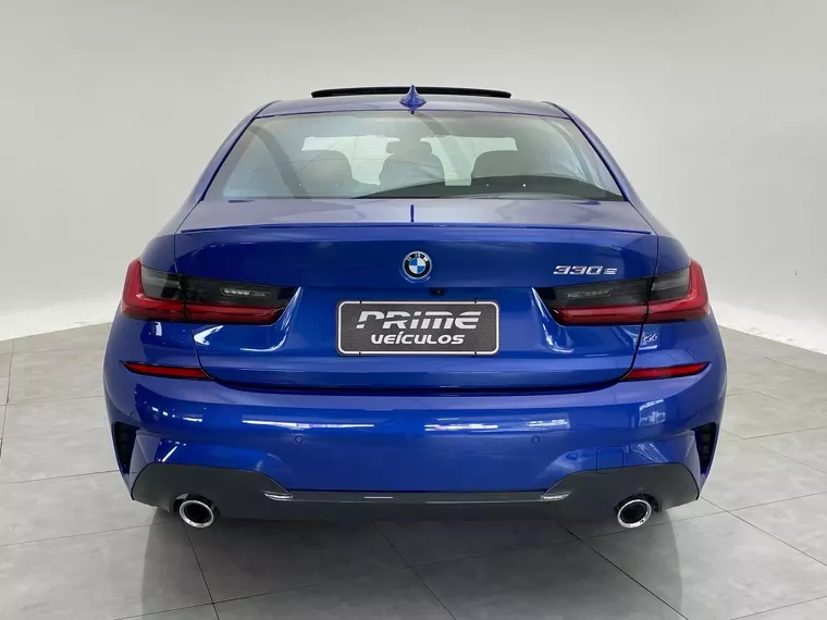 BMW 330e Azul 2