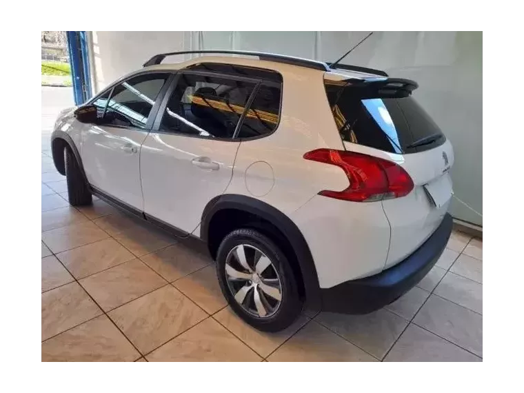 Peugeot 2008 Branco 5