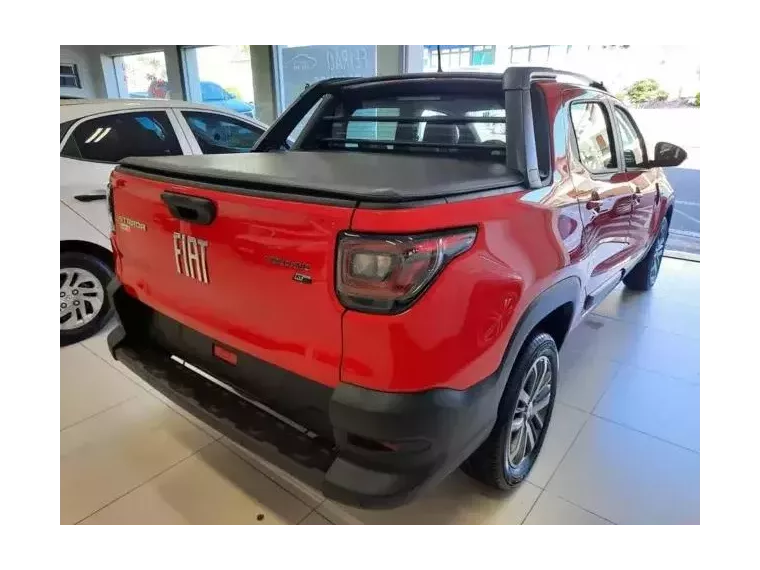 Fiat Strada Vermelho 3