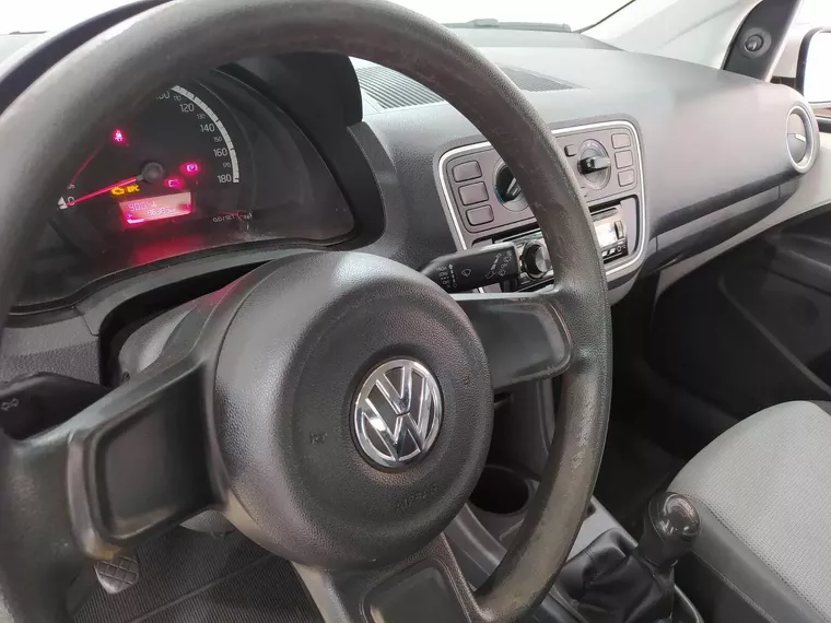 Volkswagen UP Branco 9