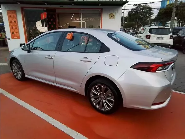 Toyota Corolla Prata 9