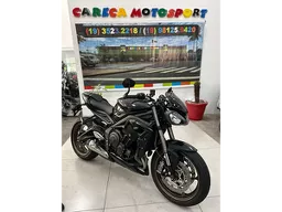 Street Triple