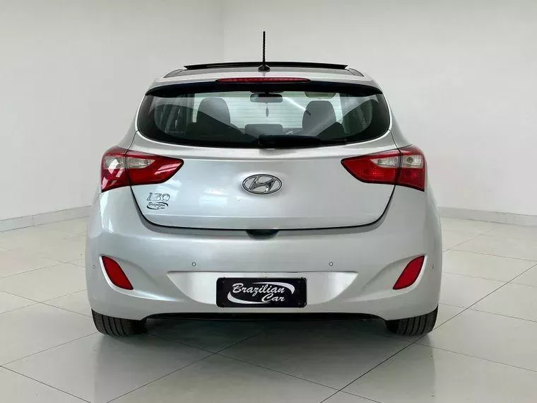 Hyundai I30 Prata 15