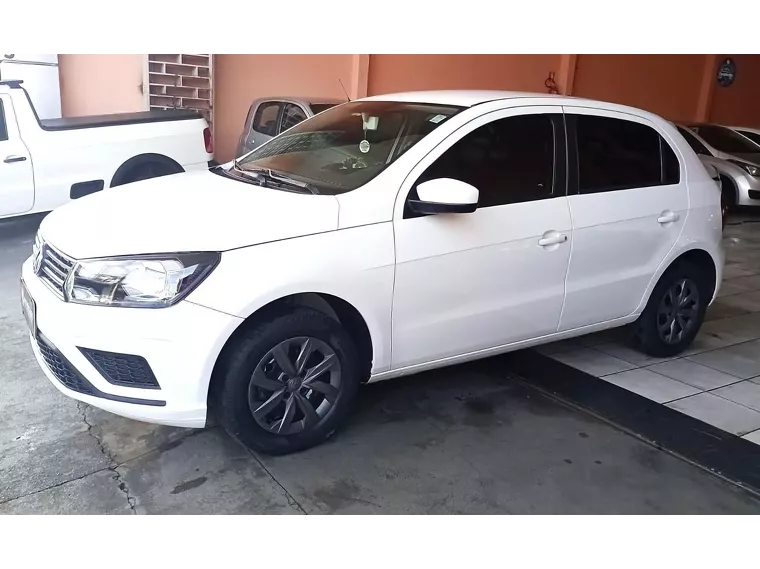 Volkswagen Gol Branco 4