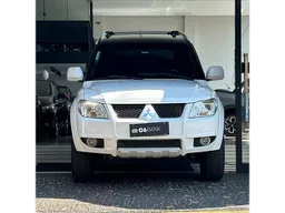 Mitsubishi Pajero TR4