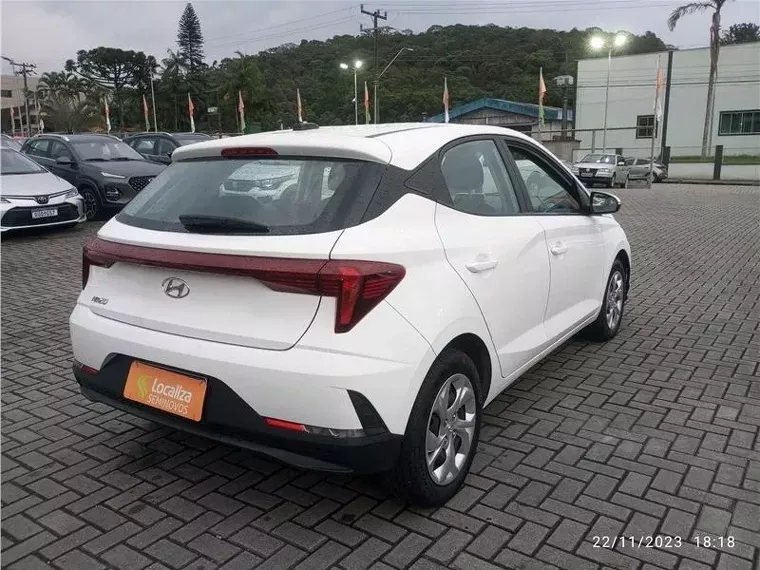 Hyundai HB20 Branco 8