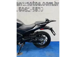 Bajaj Dominar