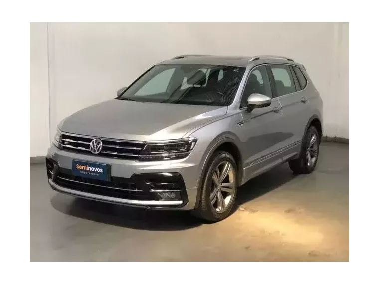 Volkswagen Tiguan Prata 5