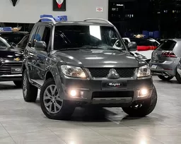 Mitsubishi Pajero TR4