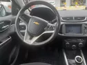 Chevrolet Onix Prata 5
