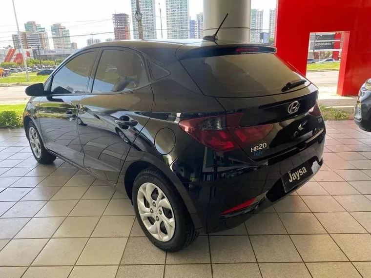 Hyundai HB20 Preto 18